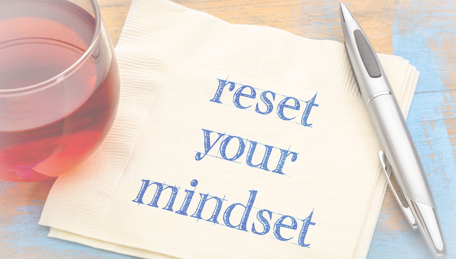 Serviette mit Schrift "Reset your Mindset"